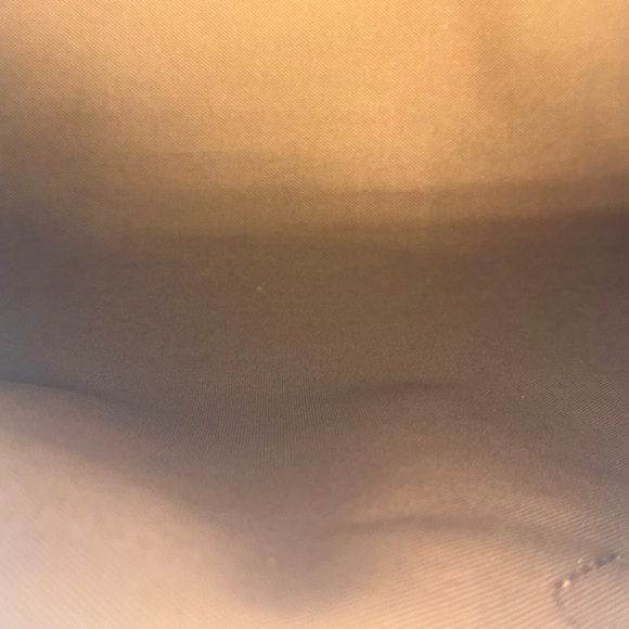 Louis Vuitton Speedy 30 Satchel with Iconic Monogram - Picture 9 of 13